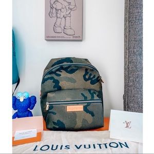 Louis Vuitton X Supreme Apollo Backpack
